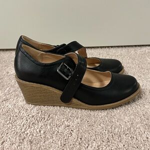 CC Mary Jane wedges